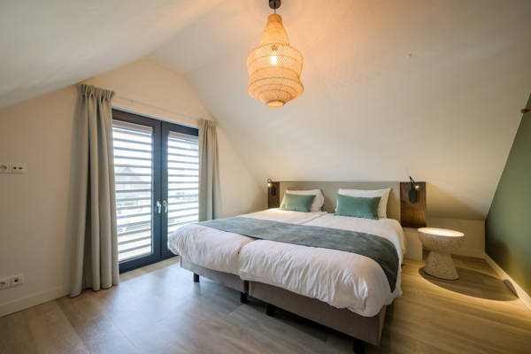 Book Watervilla Friesland