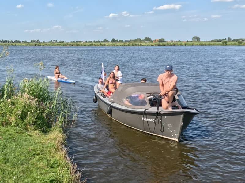 Holiday home Friesland by the water